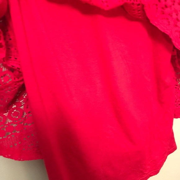 Design Lab Red Top - Picture 4 of 6